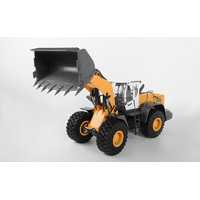 1/14 Scale Earth Mover 870K Hydraulic Wheel Loader (Yellow and White)